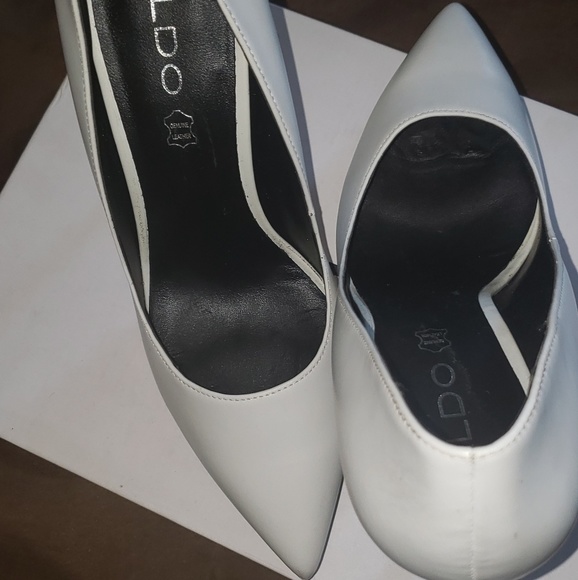 Shoes - Picture 2 of 2